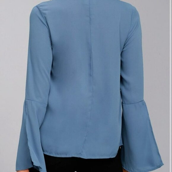 Lulu's Carefully Curated Long Sleeve Blouse in Dusty Blue SZ M - Picture 8 of 11
